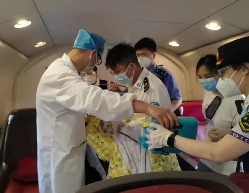 凌云县高铁转院公司