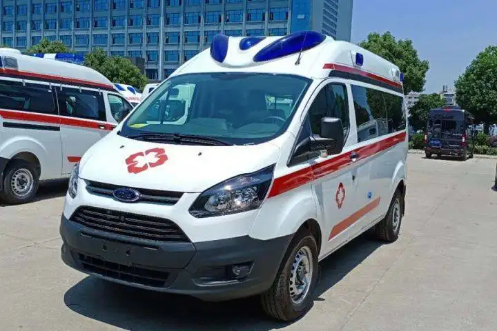 凌云县长途救护车转院